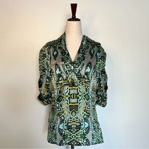 Etcetera Silk v-neck blouse with elbow length ruched sleeves size 8